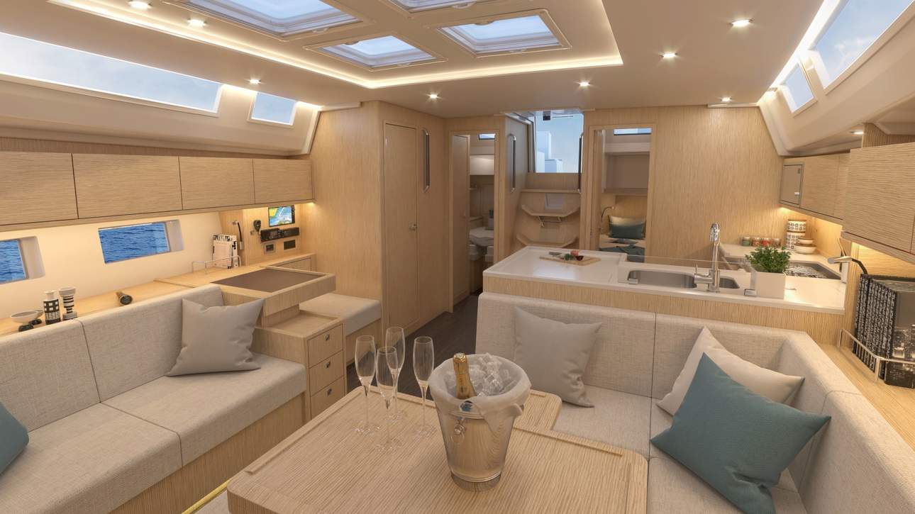 Bavaria C50 Interior helle Eiche - 3.jpg