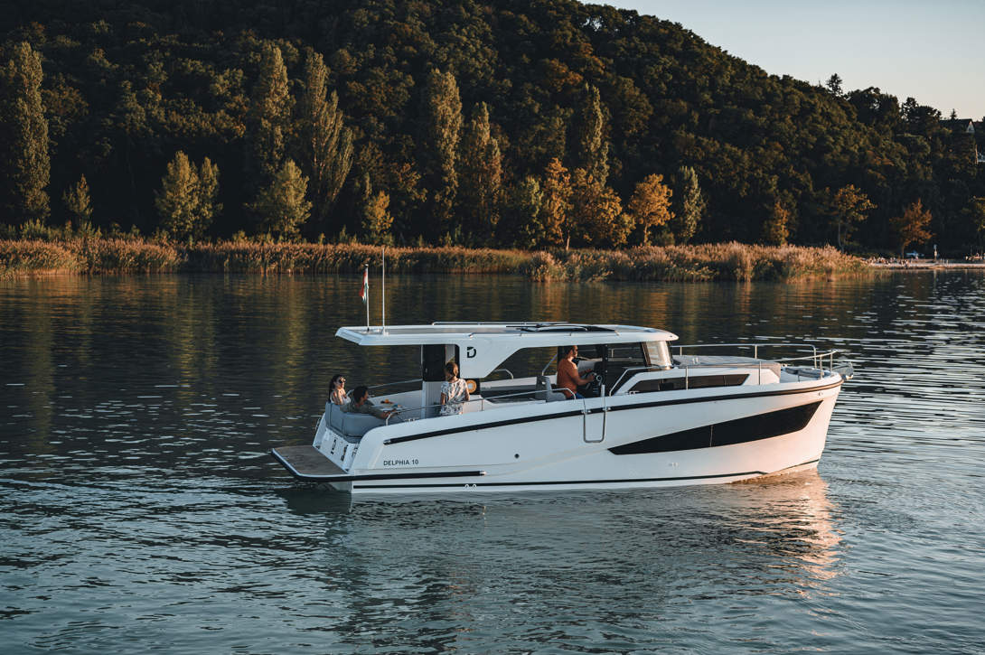 DELPHIA 10 LOUNGETOP IMAGE EXTERIOR BALATON 2