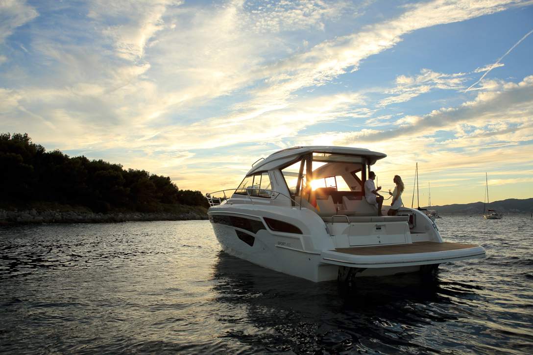 Bavaria SPORT 450 Coupe_Exterior - 5.JPG