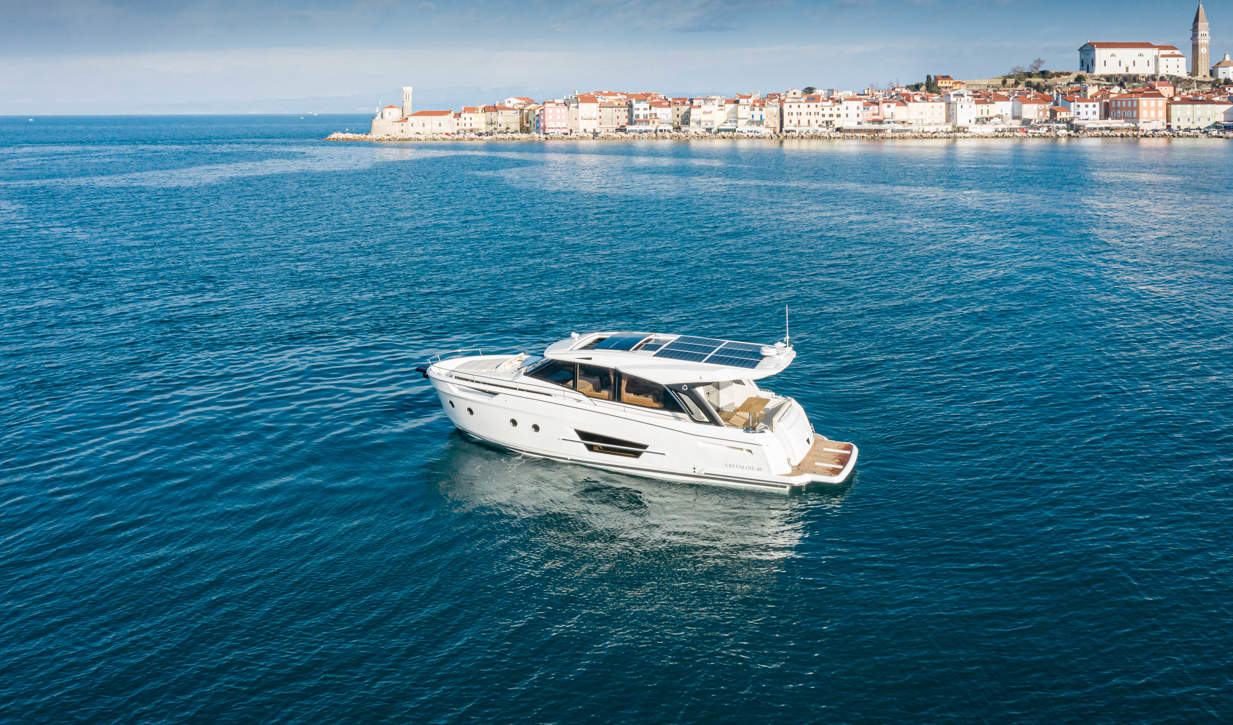 GL45COUPE Hybrid Ex Highres 4