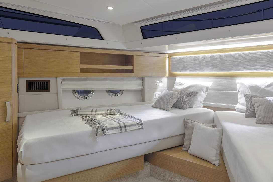 GL48FLY In Highres 14 Wo Archive