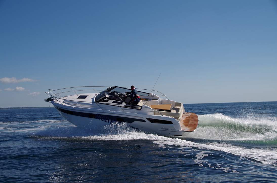 Bavaria SPORT 300_Exterior - 9.jpg