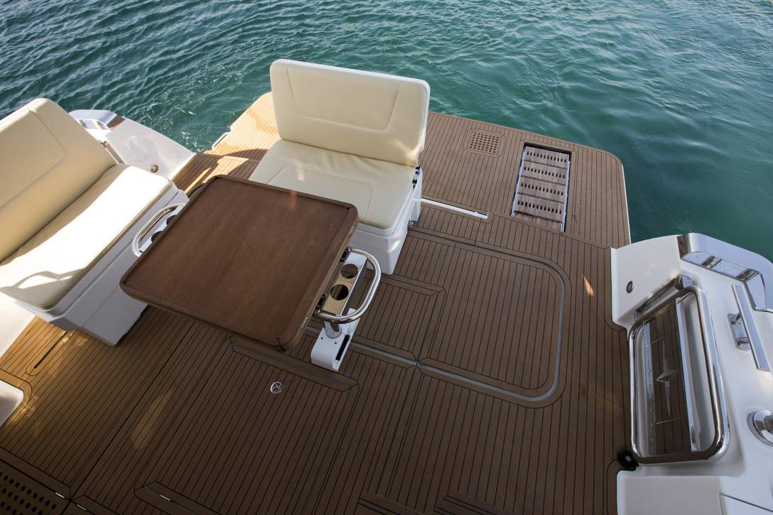 Bavaria VIRTESS 420 Fly_Exterior - 33.jpg