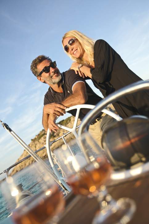 Bavaria C37_Exterior - 17.jpg