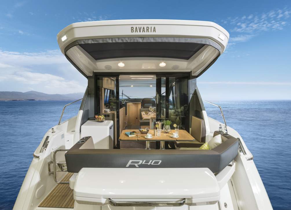 Bavaria R40 Coupe_Exterieur - 13.jpg