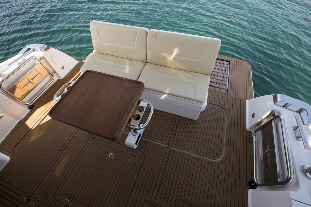 Bavaria VIRTESS 420 Fly_Exterior - 34.jpg