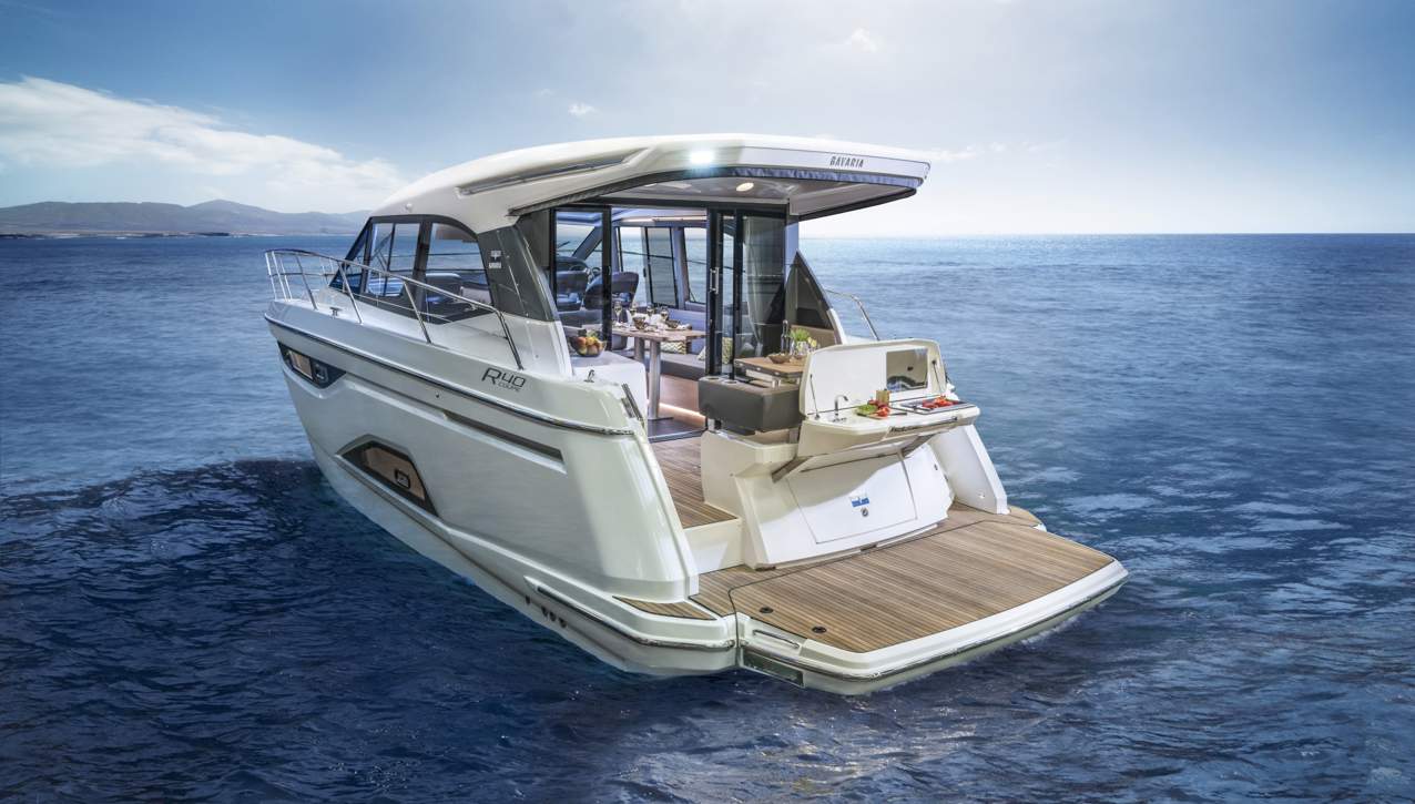 Bavaria R40 Coupe_Exterieur - 8.jpg