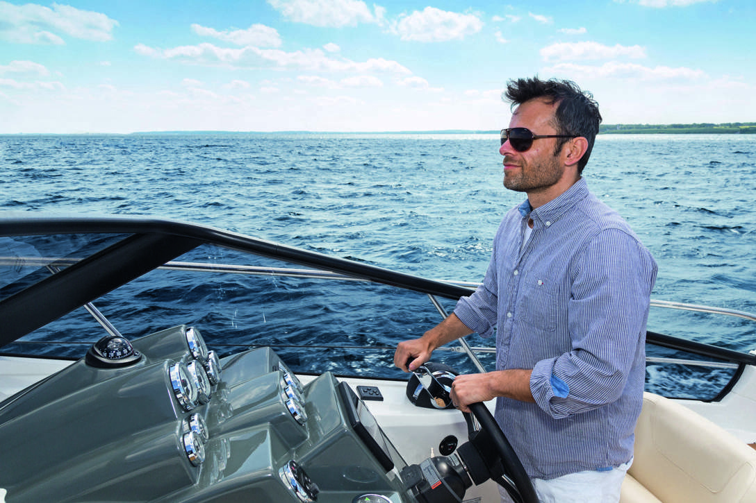 Bavaria SPORT 300_Exterior - 6.jpg