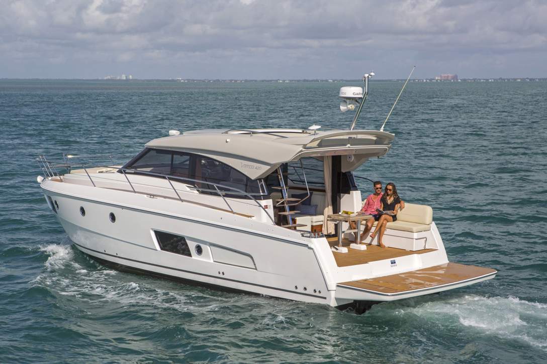 Bavaria VIRTESS 420 Coupe_Exterior - 22.jpg