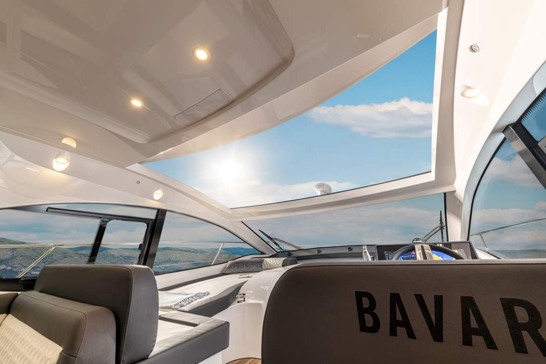 Bavaria SR41 Exterior - 8.jpg