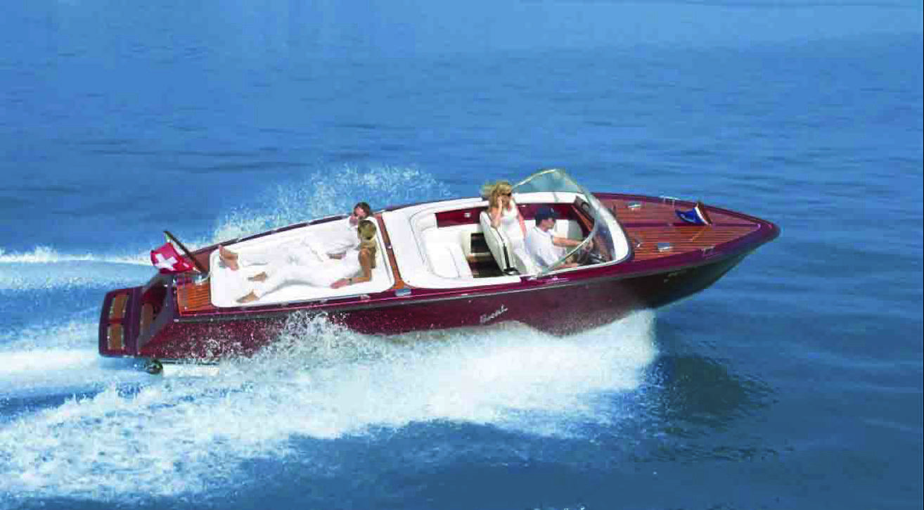 Boesch 710 Costa Brava De Luxe Exterior - 2.jpg