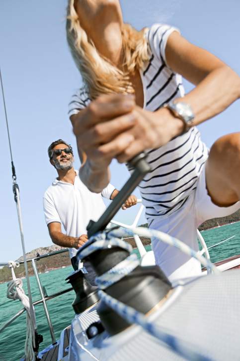 Bavaria C37_Exterior - 13.jpg