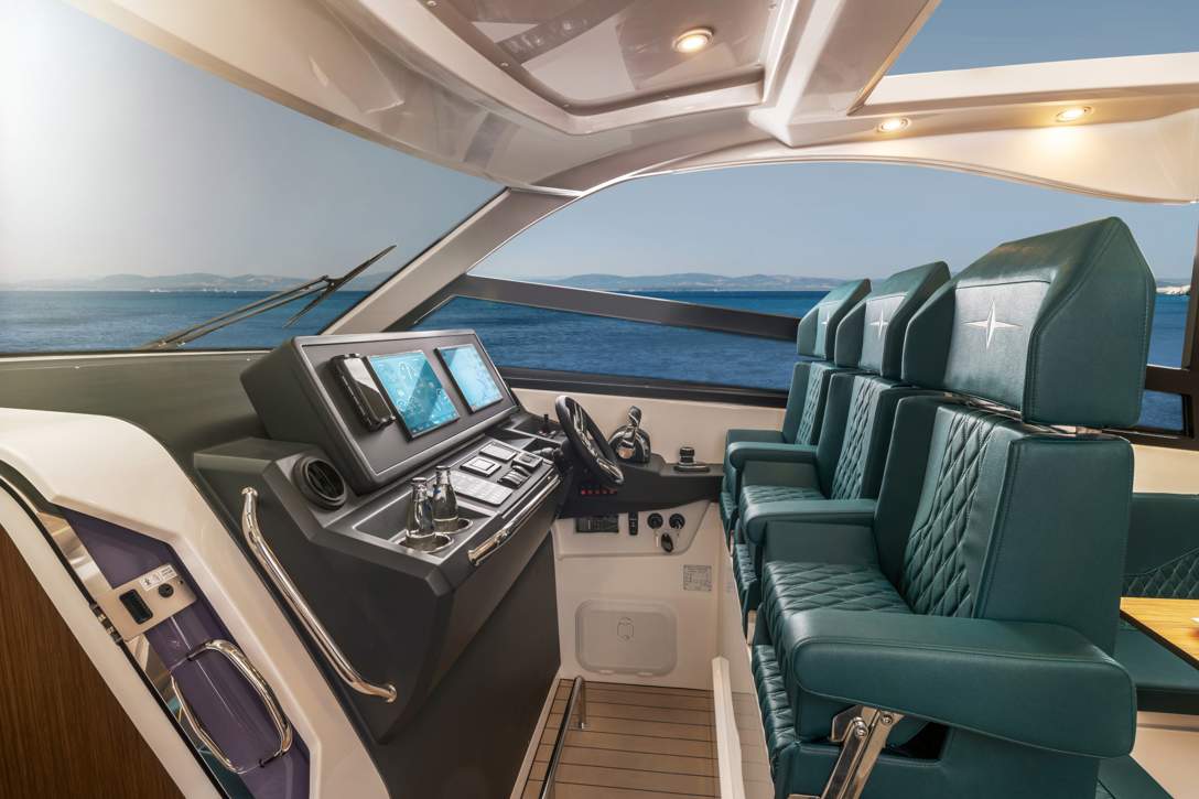 Bavaria VIDA 33 Interior - 8.jpg