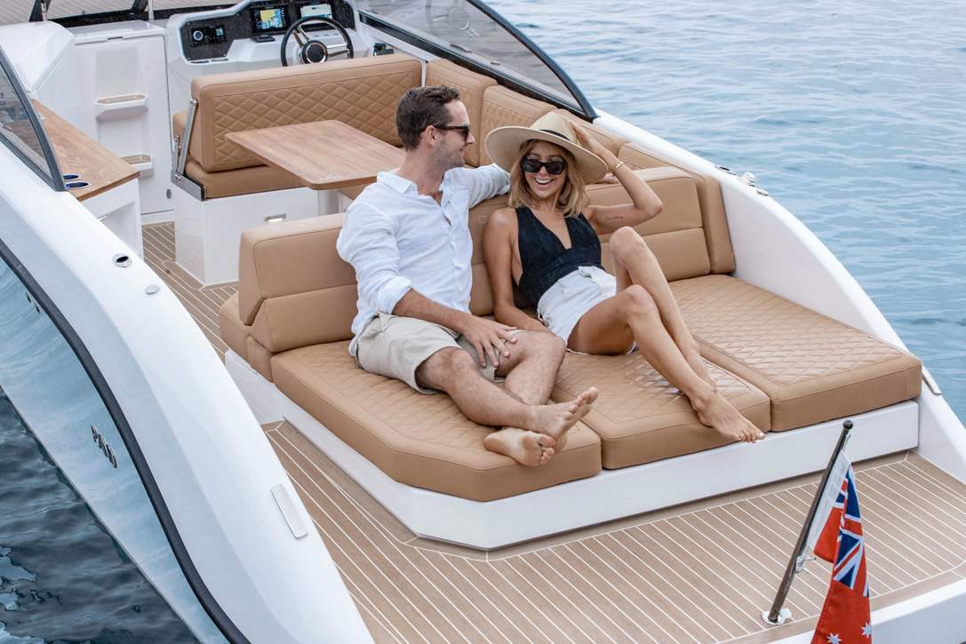 Leisure 28, Sidney Large73