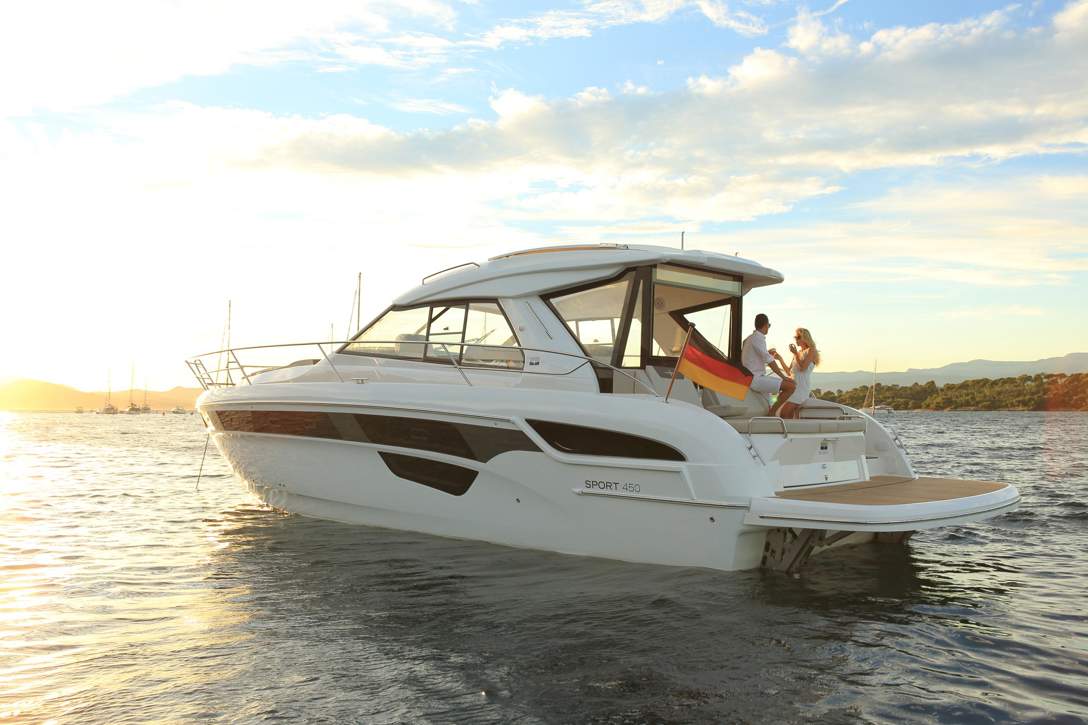 Bavaria SPORT 450 Coupe_Exterior - 7.JPG