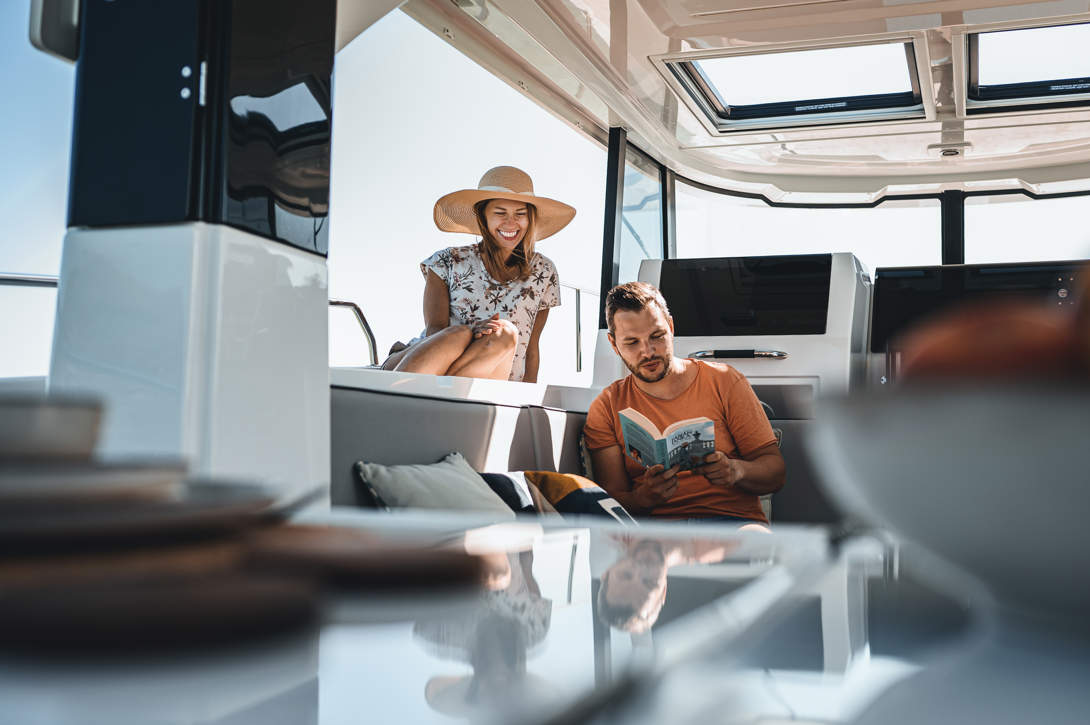 DELPHIA 10 LOUNGETOP IMAGE LIFESTYLE BALATON 8