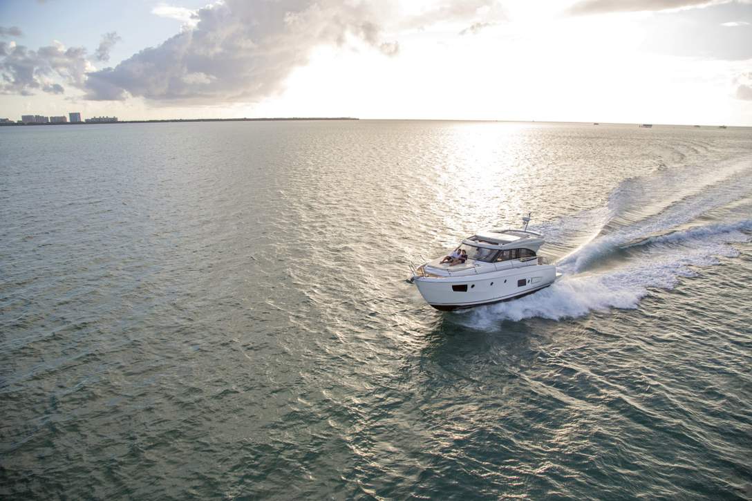 Bavaria VIRTESS 420 Coupe_Exterior - 47.jpg