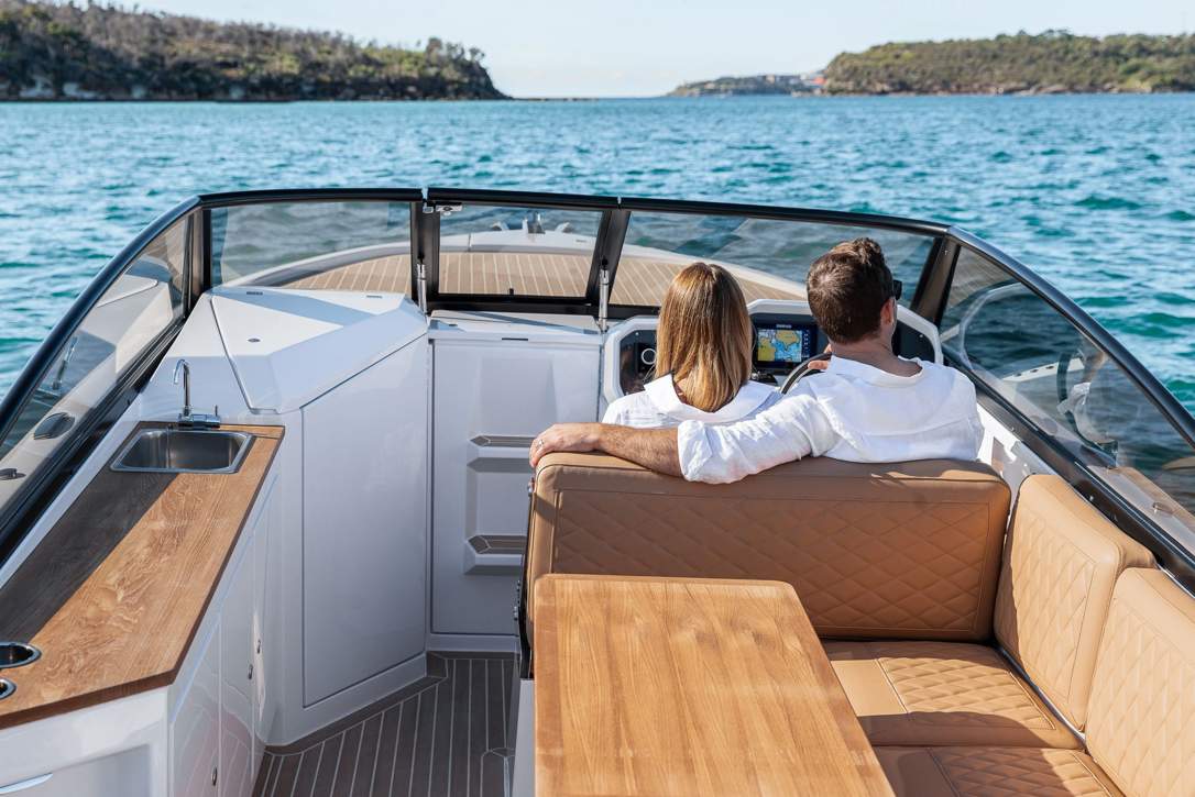 Leisure 28, Sidney Large3