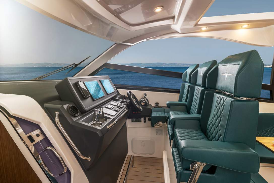 Bavaria VIDA 33 Interior - 9.jpg