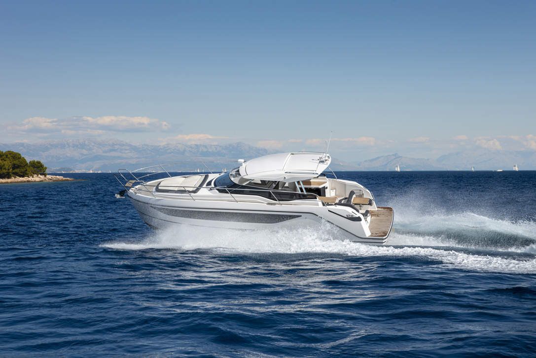 Bavaria SR35