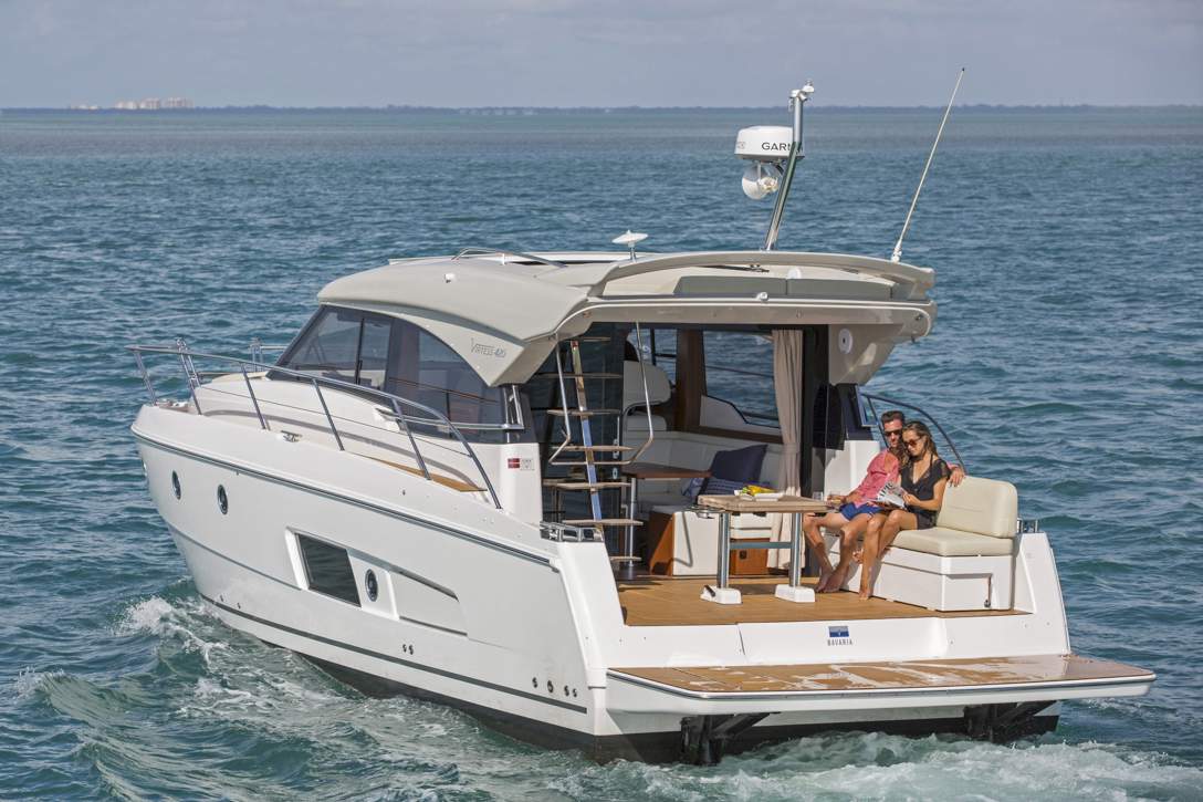 Bavaria VIRTESS 420 Coupe_Exterior - 4.jpg