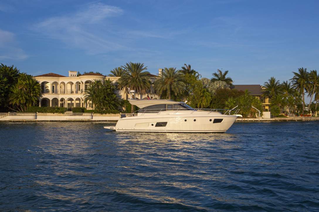 Bavaria VIRTESS 420 Coupe_Exterior - 27.jpg