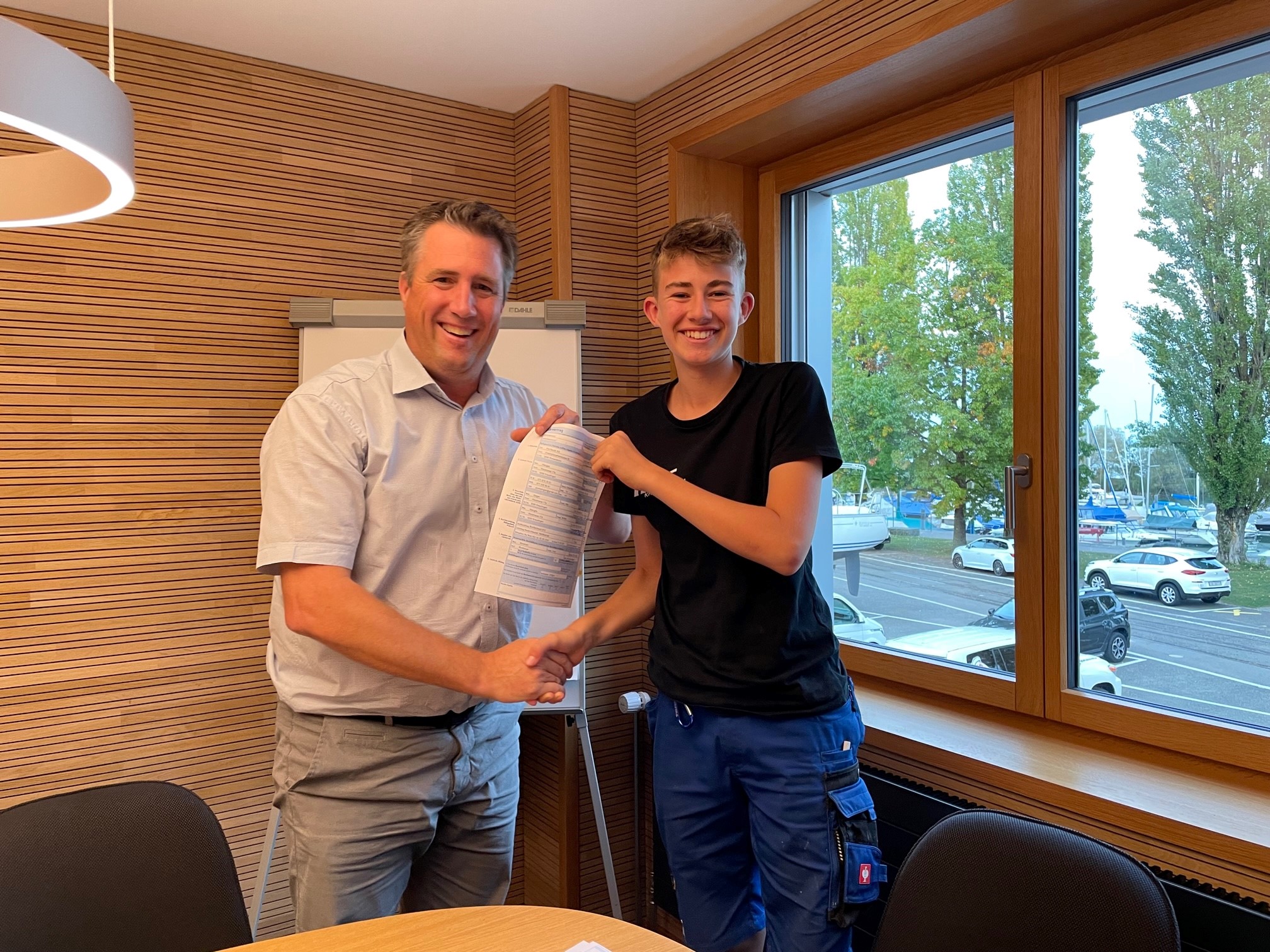 391611823 831711958957651 924131163725481547 N (1)