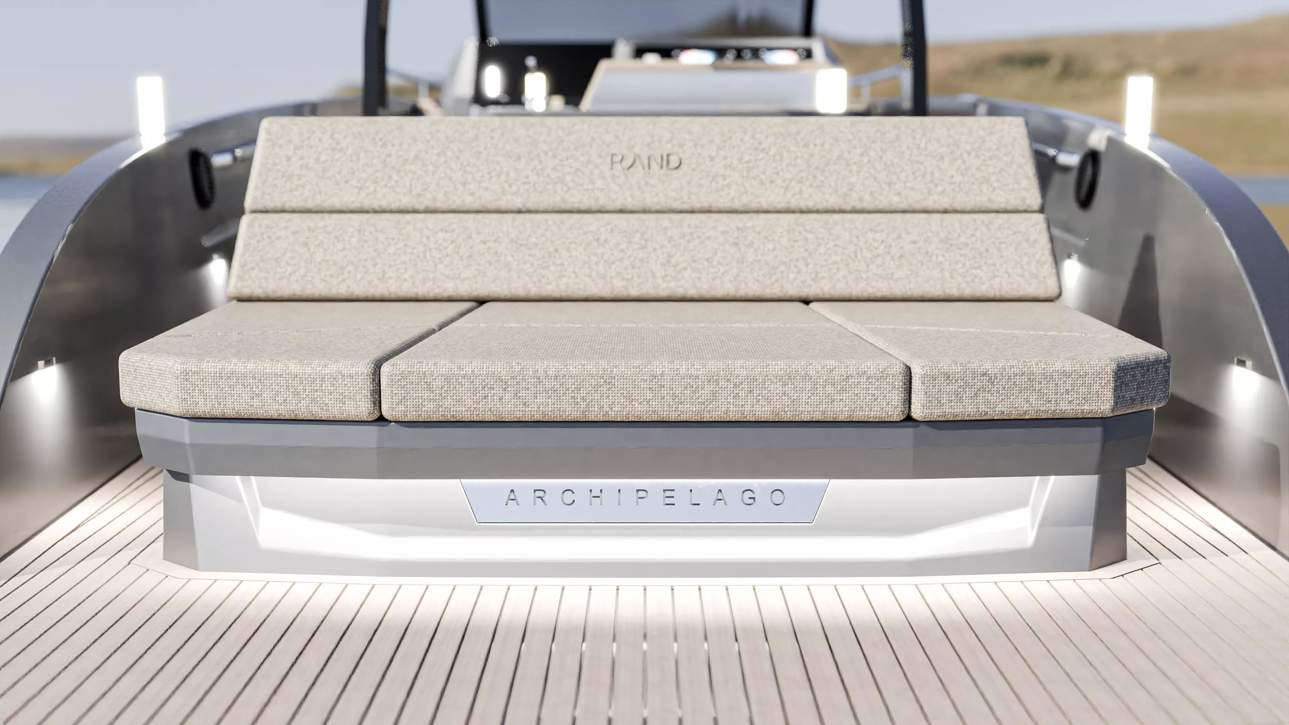 A32 Aft Sunbed 003 Large