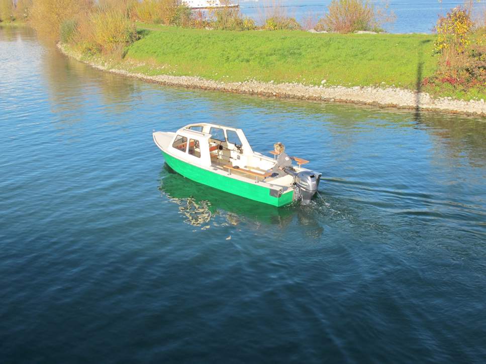 Füllemann Petri F-603 Exterior - 4.JPG