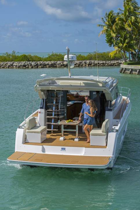 Bavaria VIRTESS 420 Coupe_Exterior - 25.jpg