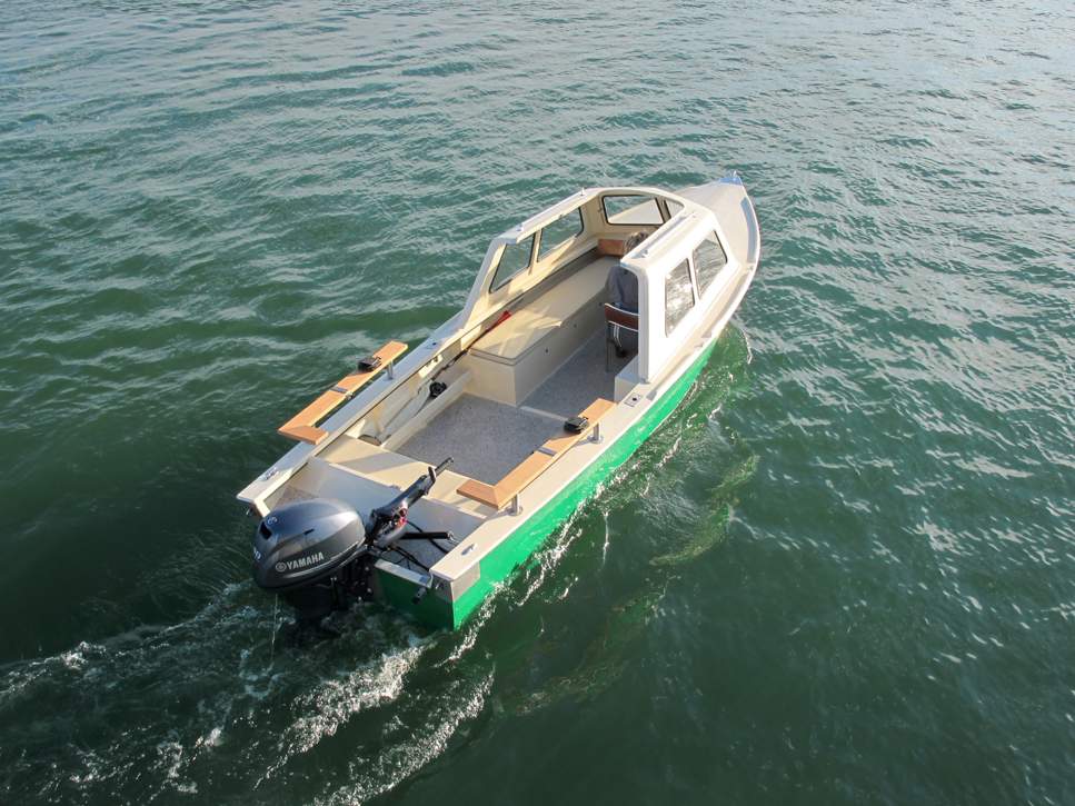 Füllemann Petri F-603 Exterior - 6.JPG