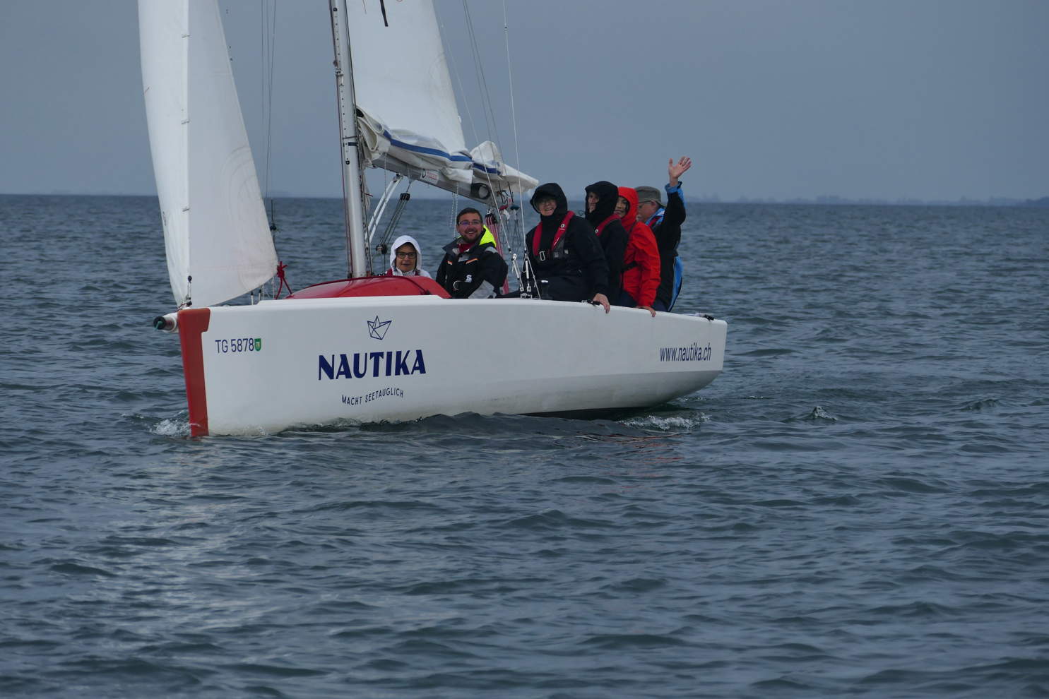 NAUTIKA Charter Mocean 26 Happy Crew