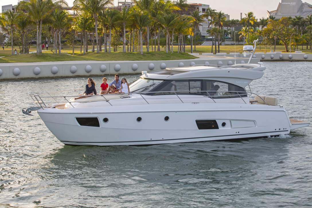 Bavaria VIRTESS 420 Coupe_Exterior - 39.jpg