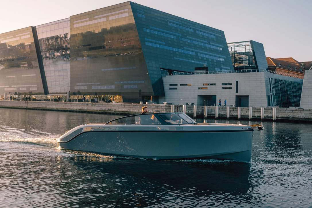 Supreme 27, Sightseeing Copenhagen Large125