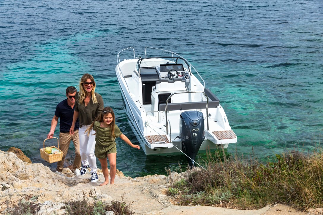 Cap Camarat 75Wa Image Exterior Lifestyle 1