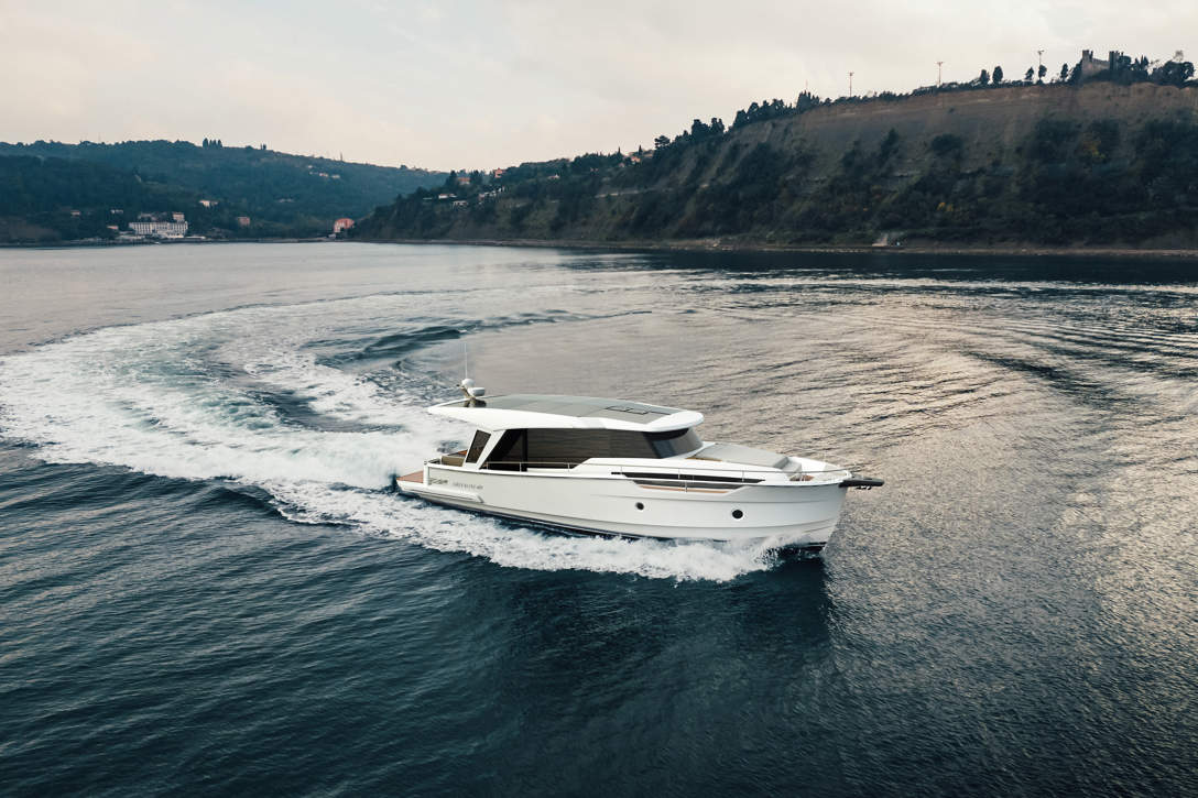 Greenline 42 EXT 005