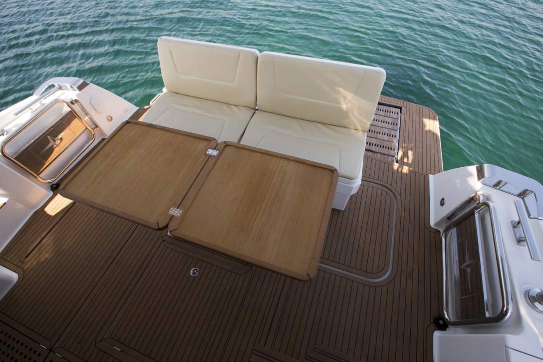 Bavaria VIRTESS 420 Fly_Exterior - 35.jpg