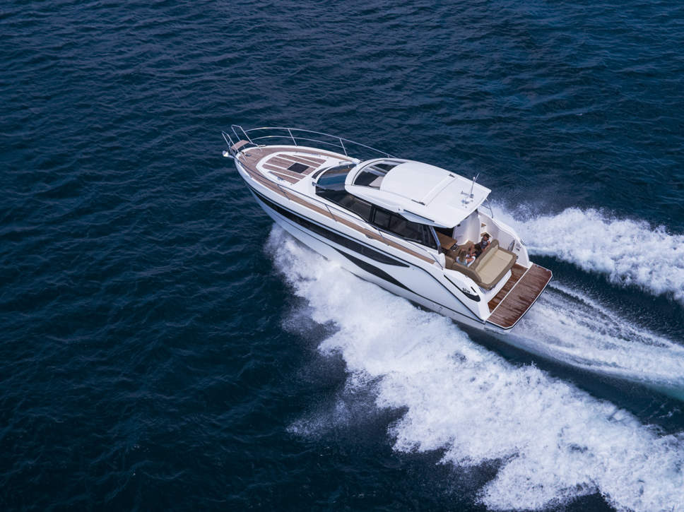 250305 Bavaria SR38 © Yachtshot T010