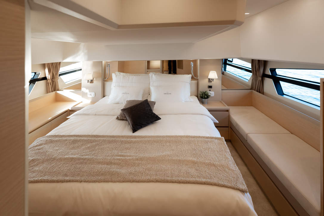 GL45COUPE Hybrid In Highres 11 Wo Archive