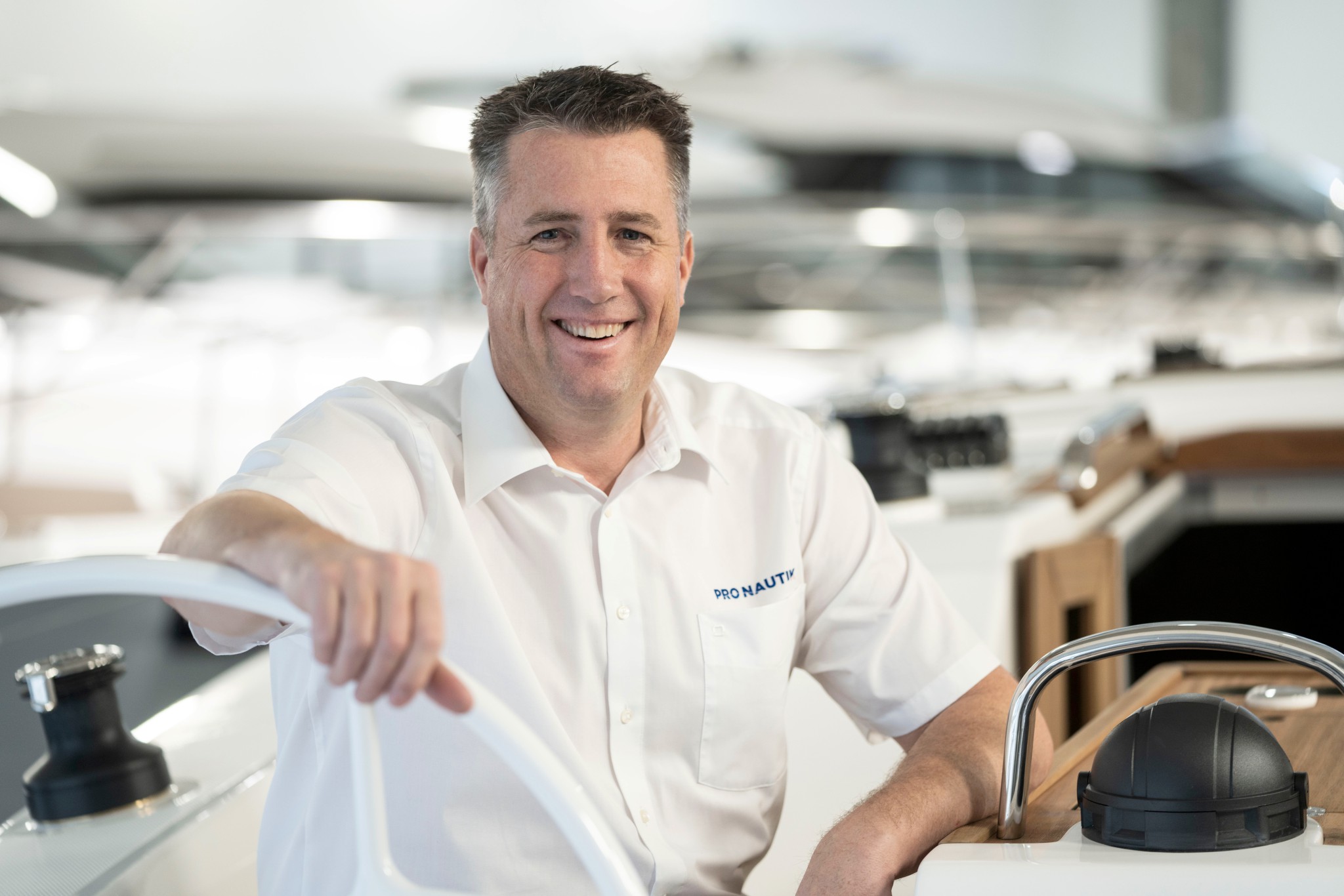 Bosshart Yves005 Frontal (1)