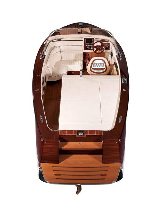 Boesch 625 Sunski Risszeichnung - 4.jpg